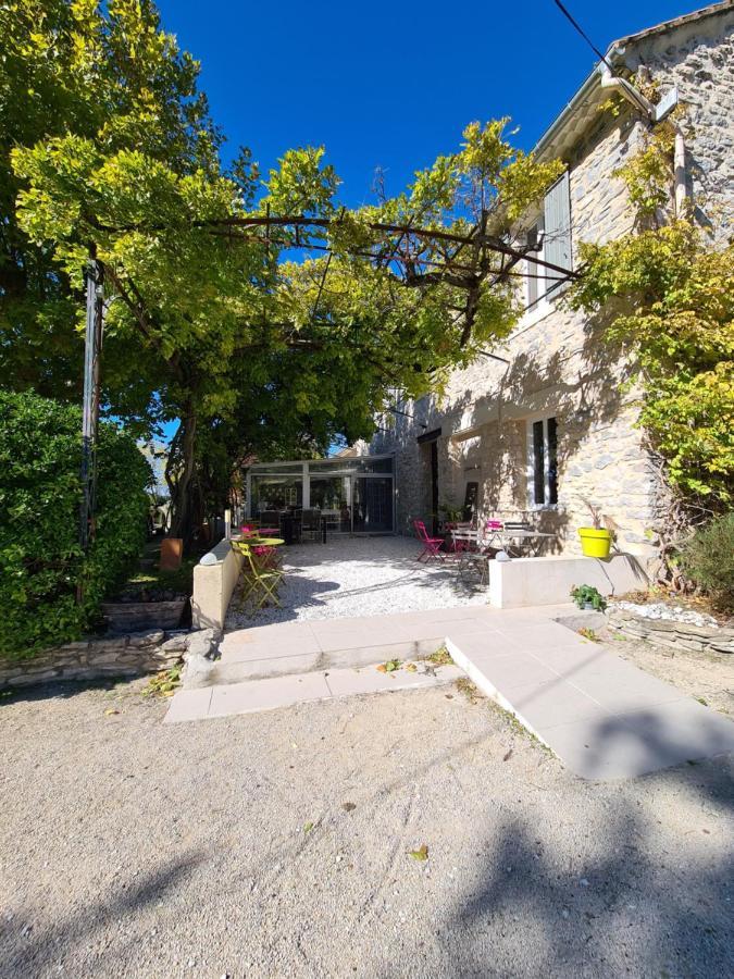 La Bastide Des Arts Bed and breakfast Saumane-de-Vaucluse